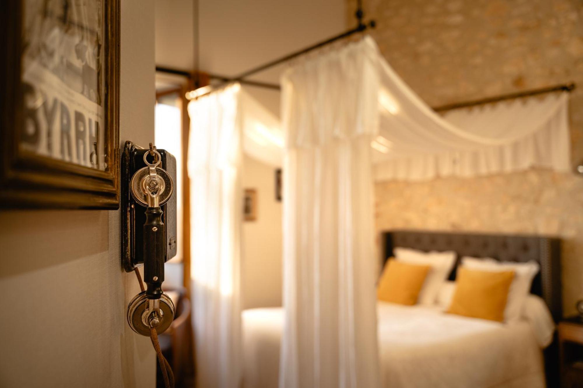 Ets Capmasil - Chambre 1920 Virac Exterior photo